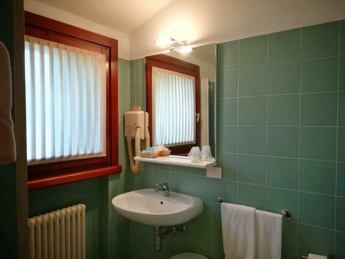 Locanda Perinella Castelgomberto Kültér fotó